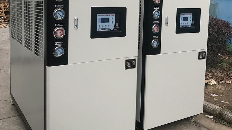 上海冷库板：揭秘其材质、性能与选型要点